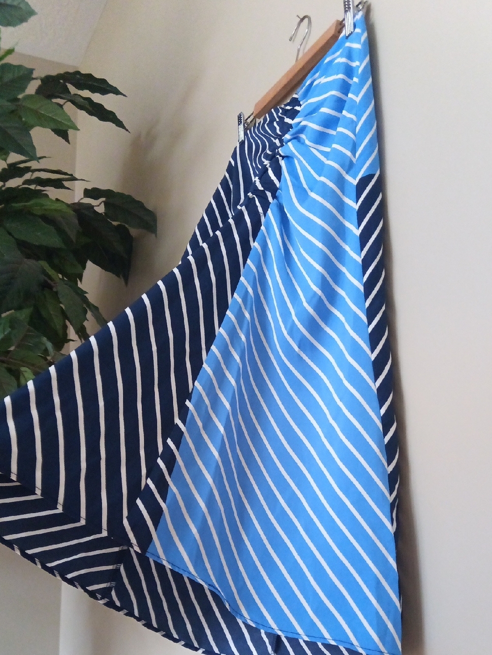 W14" L30" Two-tone Striped Asymmetrical Midi Skirt • Navy & Sky Blue • Zipper